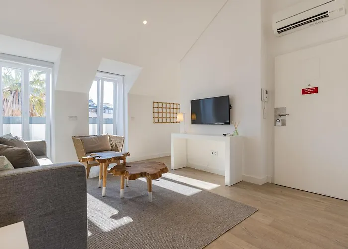 Garcia 28 By Lovelystay