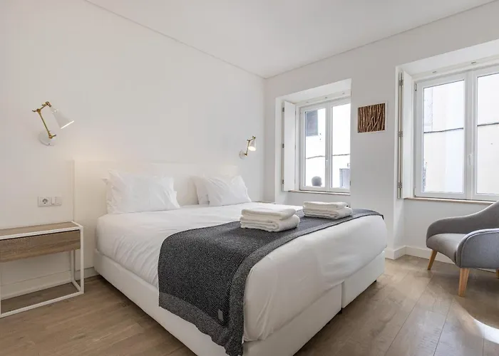 Garcia 28 By Lovelystay *