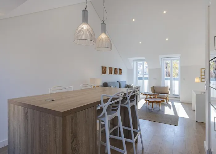 Garcia 28 By Lovelystay